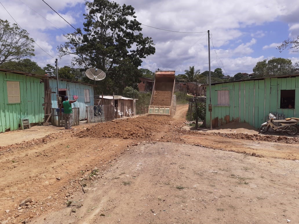 Camacã: Comunidade do Bairro da Portelinha II recebe serviço de Esgotamento Sanitário